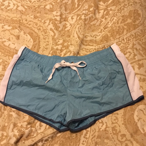 Victoria’s Secret Pink light blue shorts sz small - Picture 1 of 4